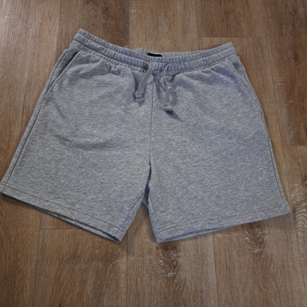 H&M Light Grey Knit Drawstring Athletic Shorts Men's Size Medium